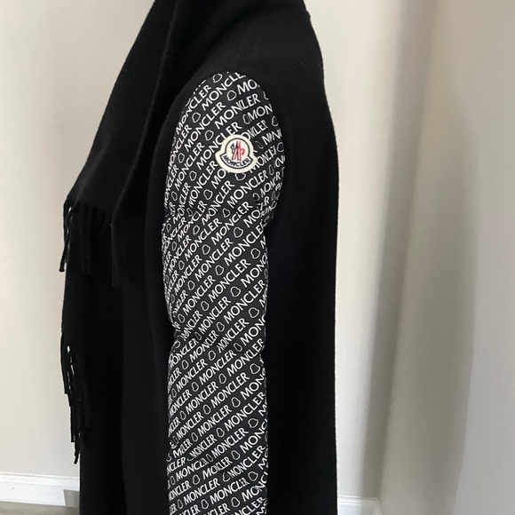 Moncler quilted down & wool short cape - Picture 4 of 5